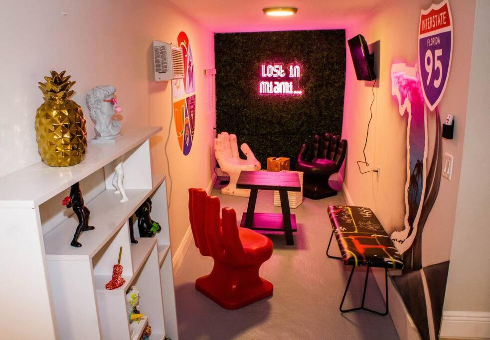Unique Miami Art Escape W/ Hottub, Arcade & Murals Exterior foto