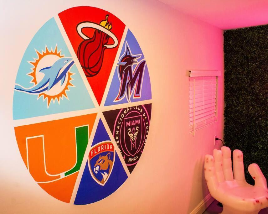 Unique Miami Art Escape W/ Hottub, Arcade & Murals Exterior foto